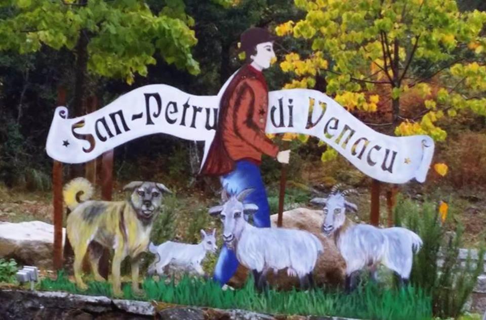 A.Casetta Santo-Pietro-di-Venaco Exterior foto